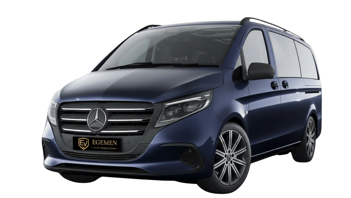 Şehirlerarası VIP transfer için hazır bekleyen lüks araç